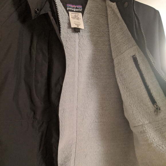 Patagonia fleece lined hooded winter shell XS - Picture 2 of 4